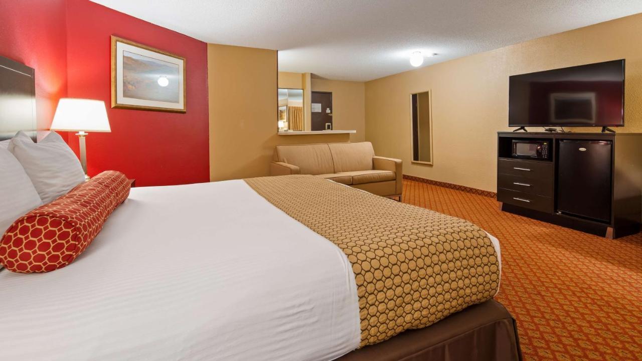Broadway Inn & Suites Оклахома-Сити Экстерьер фото